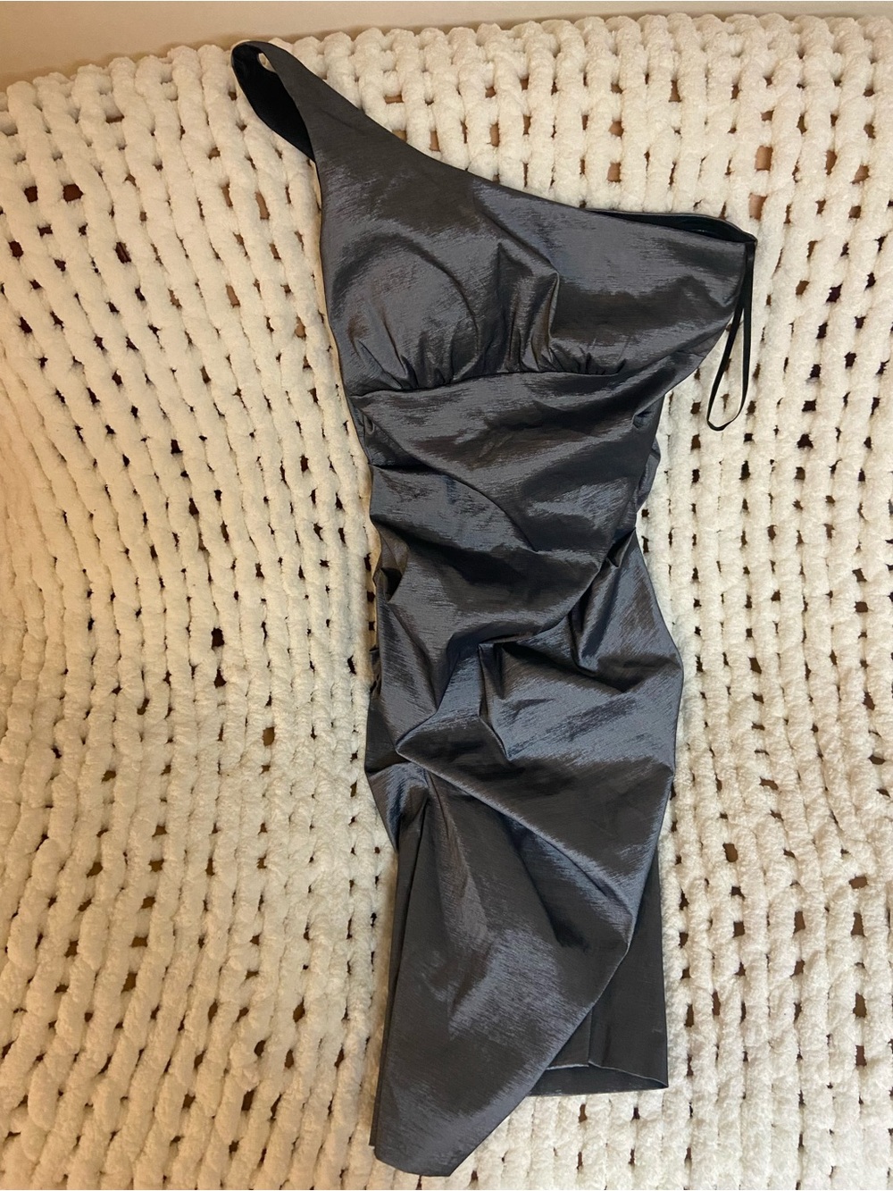 One-Shoulder Metallic Gray Cocktail dress